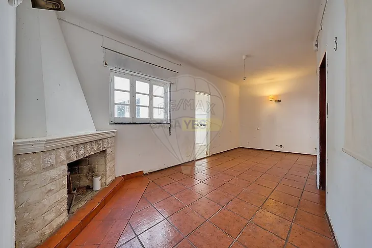 main-listing-picture-0
