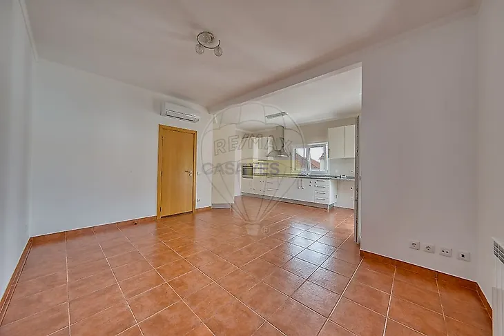main-listing-picture-0