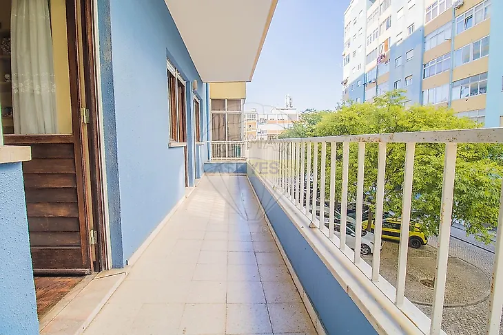 main-listing-picture-0