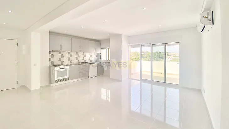 main-listing-picture-0