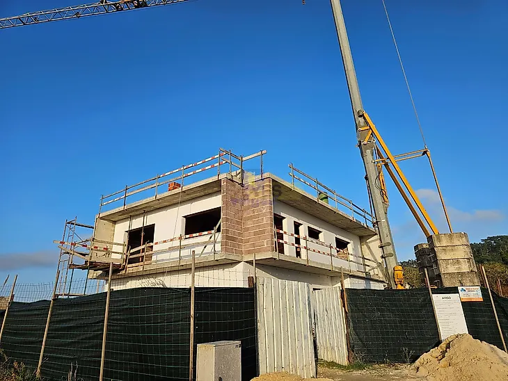 main-listing-picture-0