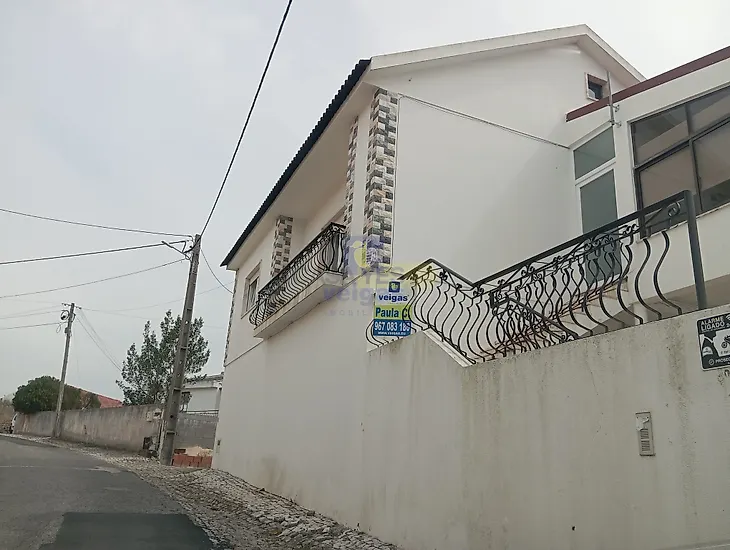 main-listing-picture-0