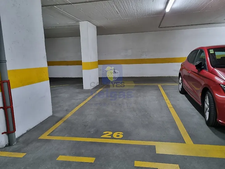 main-listing-picture-0