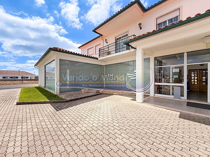 main-listing-picture-0