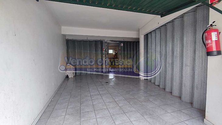 main-listing-picture-0