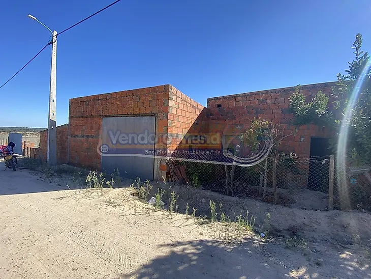 main-listing-picture-0