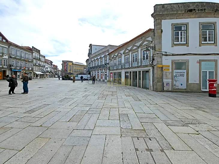main-listing-picture-0
