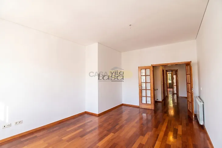 main-listing-picture-0