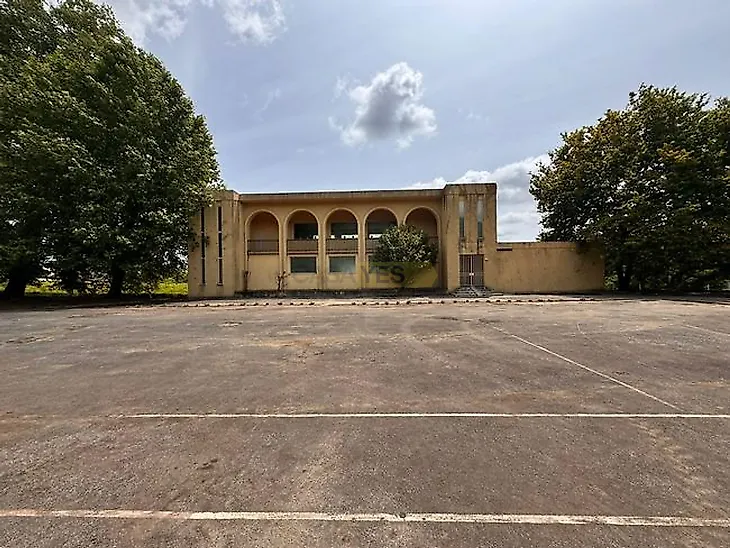 main-listing-picture-0