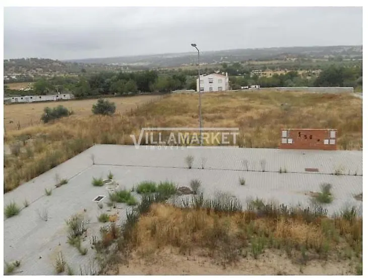 main-listing-picture-0