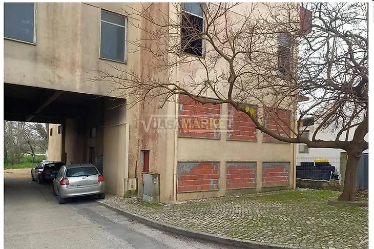 main-listing-picture-0