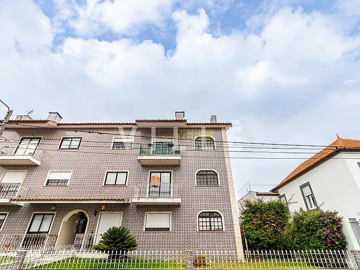main-listing-picture-0