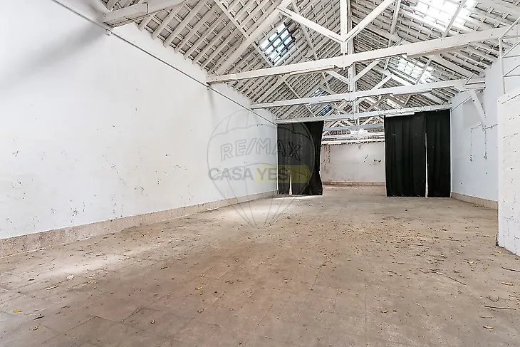 main-listing-picture-0
