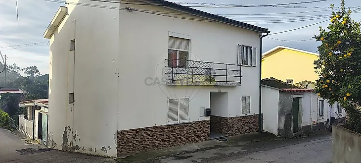main-listing-picture-0