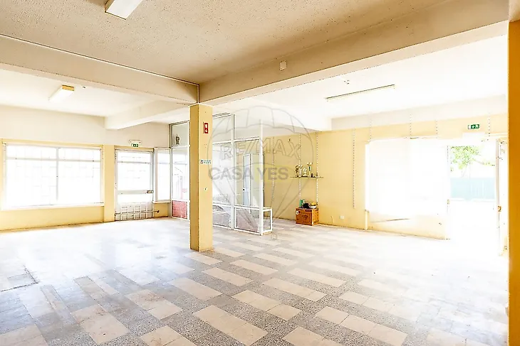 main-listing-picture-0