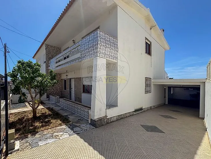 main-listing-picture-0