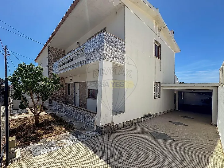 main-listing-picture-0