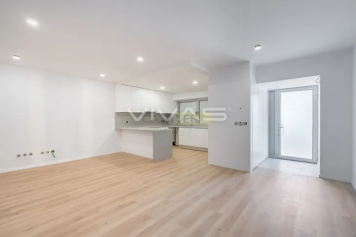 main-listing-picture-0