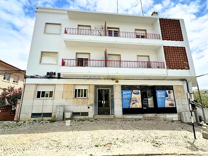 main-listing-picture-0