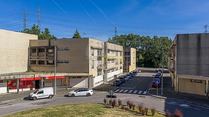 main-listing-picture-0