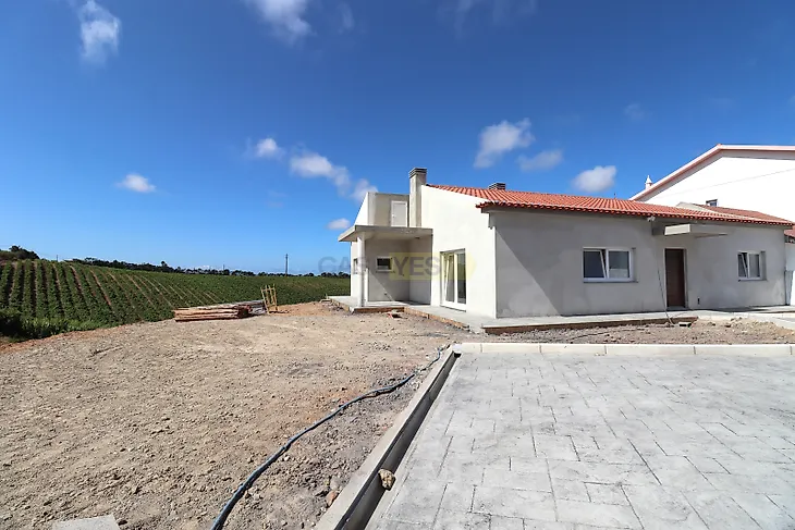 main-listing-picture-0
