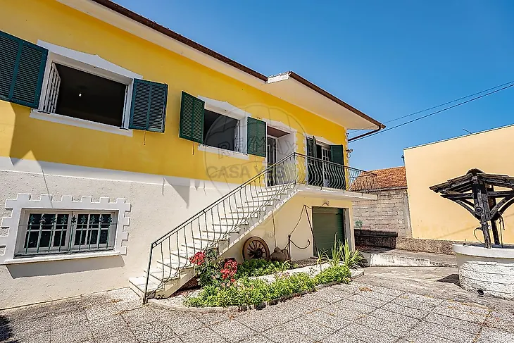 main-listing-picture-0
