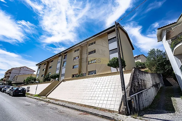 main-listing-picture-0