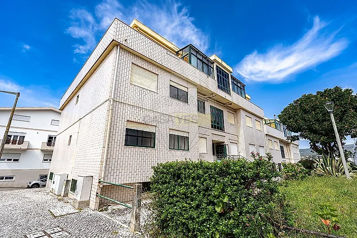 main-listing-picture-0