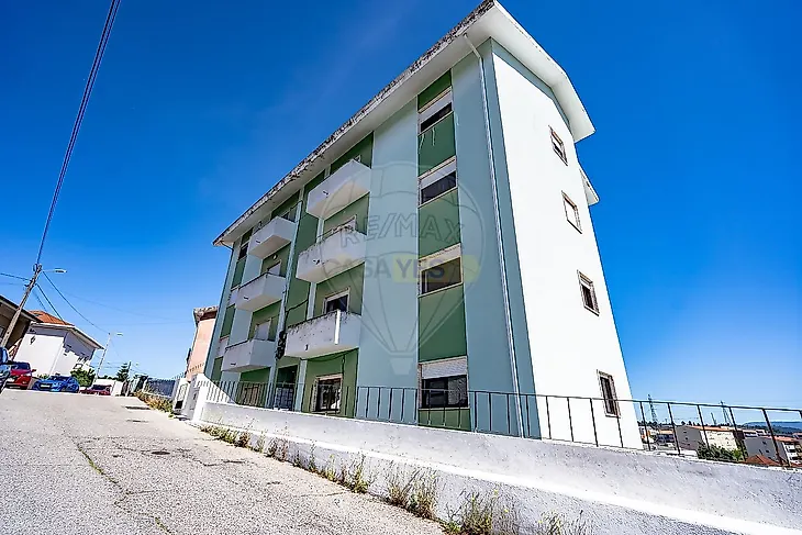 main-listing-picture-0