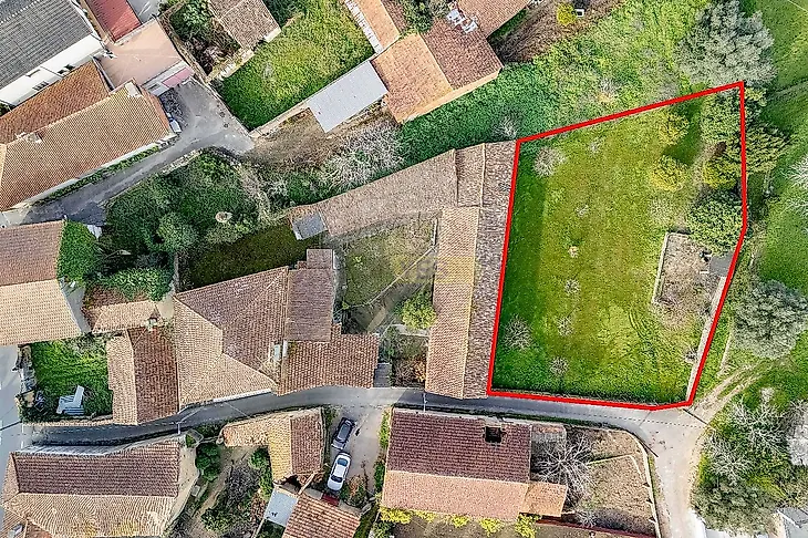 main-listing-picture-0
