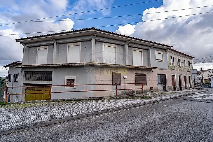 main-listing-picture-0