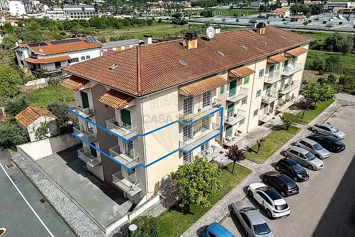 main-listing-picture-0