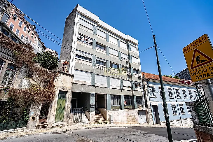 main-listing-picture-0