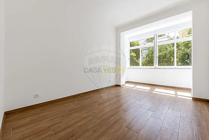 main-listing-picture-0