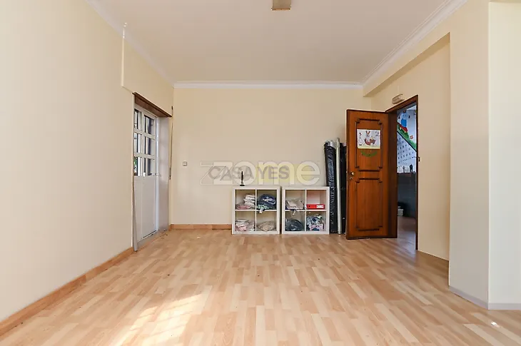 main-listing-picture-0