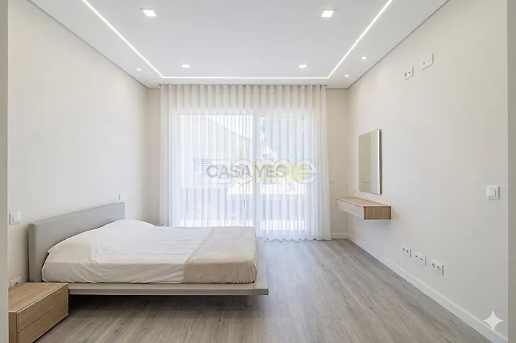main-listing-picture-0