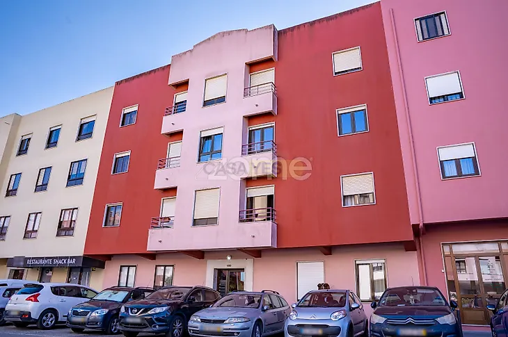 main-listing-picture-0