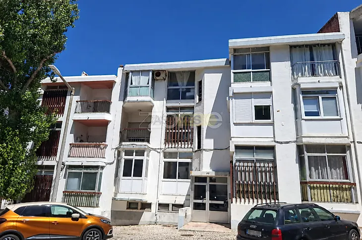 main-listing-picture-0