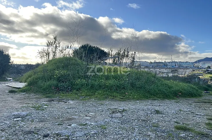 main-listing-picture-0