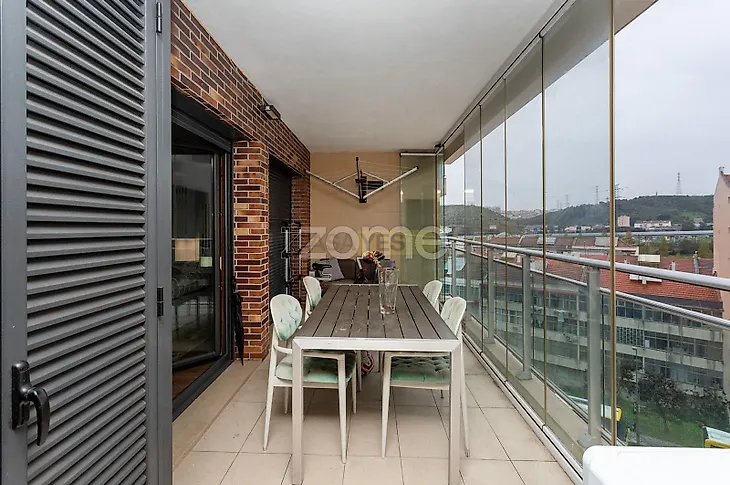 main-listing-picture-0