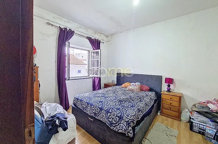 main-listing-picture-0