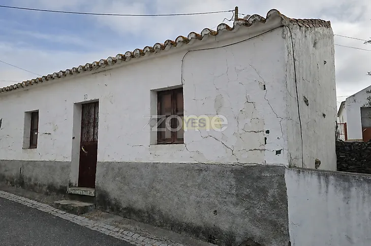 main-listing-picture-0