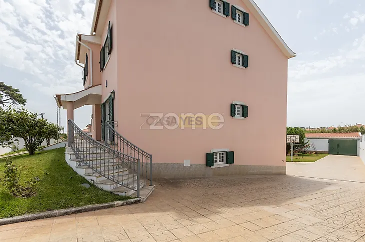 main-listing-picture-0