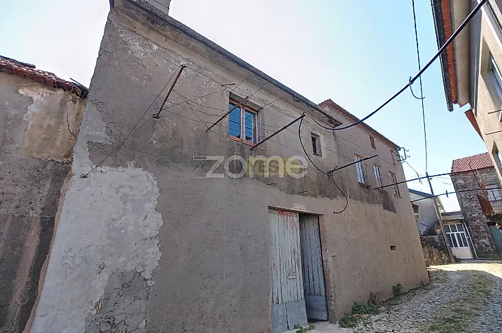 main-listing-picture-0
