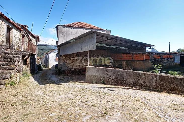 main-listing-picture-0