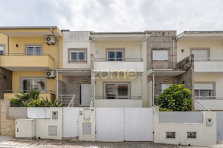 main-listing-picture-0