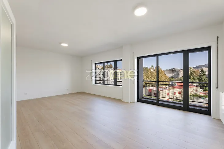 main-listing-picture-0