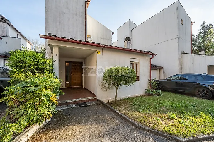 main-listing-picture-0