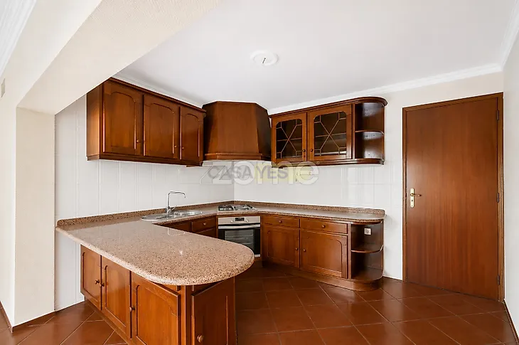 main-listing-picture-0