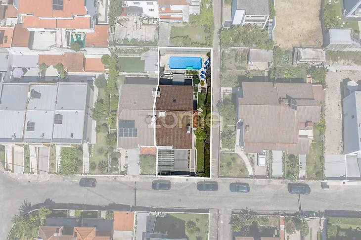 main-listing-picture-0